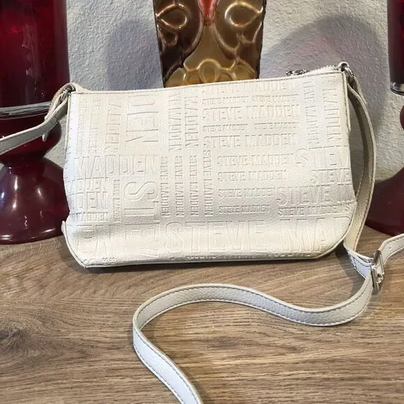 Steve Madden Cream Crossbody Bag - Picture 3 of 13